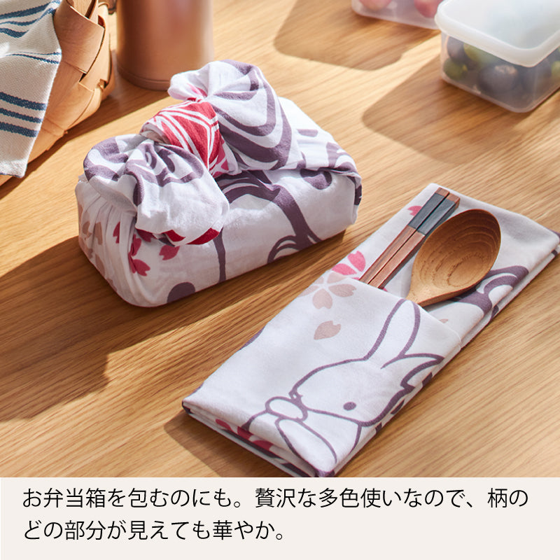 手ぬぐい タペストリ 桜うさぎ 伝統工芸 四季の雅 4 月のお飾り柄 吉祥花見